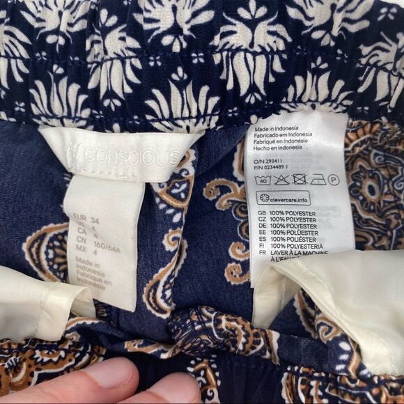 H&M‎ Patterned High Waisted Boho Festival Shorts Size 4 - Picture 3 of 8